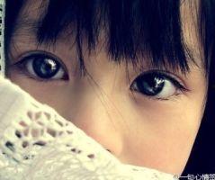 清澈的眼睛图片